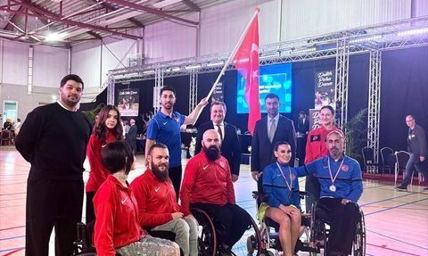 Para Dans Milli Takımı Hollanda'da Zaferle Döndü