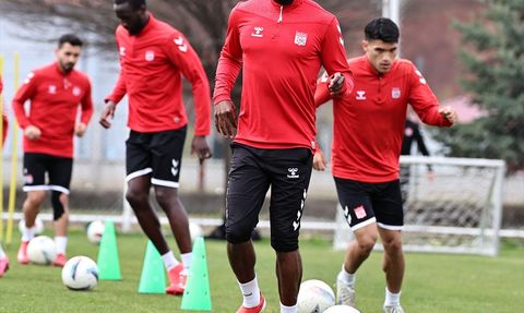 Sivasspor Galatasaray Maçına Hazırlanıyor