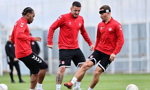 Sivasspor, Rizespor Maçına Hazırlıklarını Tamamladı