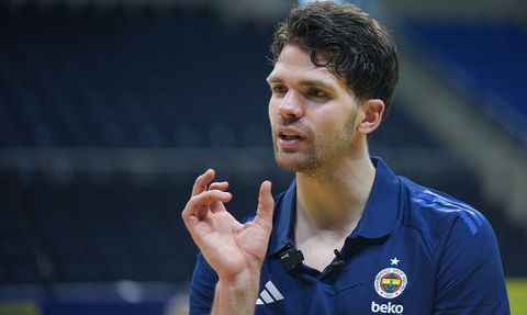 Tarık Biberovic'in Fenerbahçe ile Hedefi: THY Avrupa Ligi Şampiyonluğu ve NBA