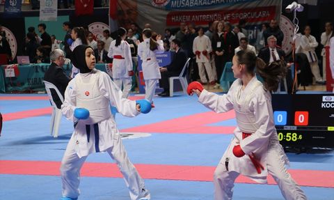 Türkiye Çocuklar Karate Şampiyonası Kocaeli'de Gerçekleşti