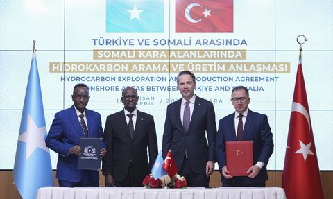 Türkiye ve Somali'den Tarihi Enerji Anlaşması