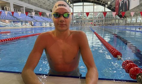 Yüzme Şampiyonu Eymen İbolar'ın EYOF Hedefi