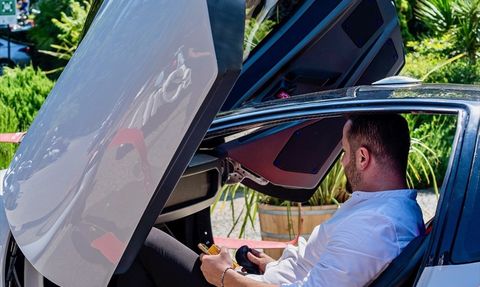 AirCar'ın İlk İnsanlı Uçuş Testi Başarıyla Tamamlandı