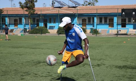 Futbol Aşkı Ayağını Kaybettirmedi