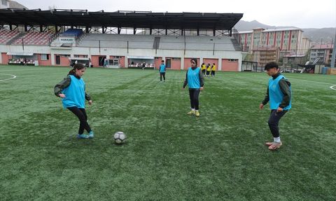 Hakkari Kızları Süper Lig Hedefinde