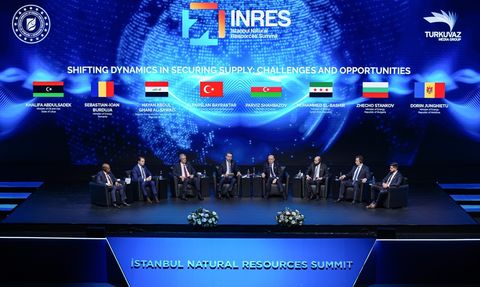 İstanbul Doğal Kaynaklar Zirvesi'nde Enerji Bakanları Buluştu