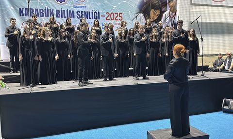 Karabük'te 2. Bilim Şenliği Coşkuyla Gerçekleşti