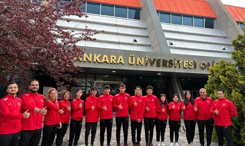 Özel Sporcular Yüzme Milli Takımı Avrupa Oyunları'na Hazırlanıyor