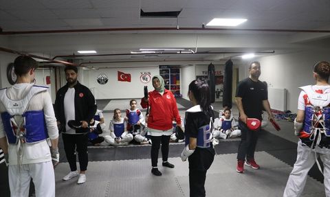 Sayan Ailesi: Tekvandonun Gelecek Şampiyonları Yetiştiriliyor