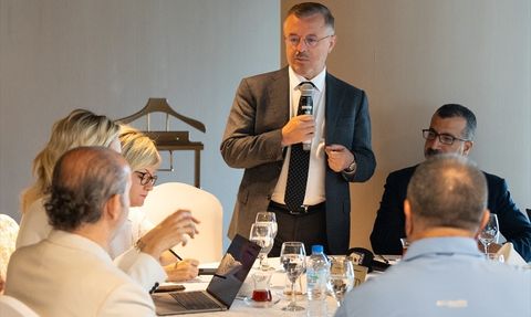 Türk İş İnsanları BAE'de Yatırım Fırsatlarını Değerlendiriyor