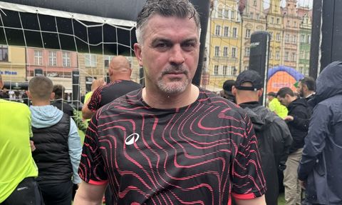 Zewlakow'dan Szymanski'ye Övgü