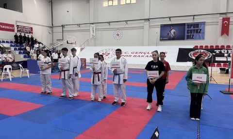 Zonguldak'ta Türkiye Karate Premier Ligi'nin İkinci Etabı Başladı