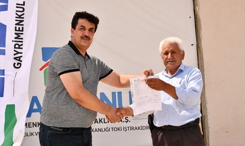 Adıyaman'da Ticaret Alanlarının Dağıtımına Başlandı
