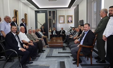 AK Parti Genel Başkanvekili Mustafa Elitaş Kayseri'de Ziyaretlerde Bulundu