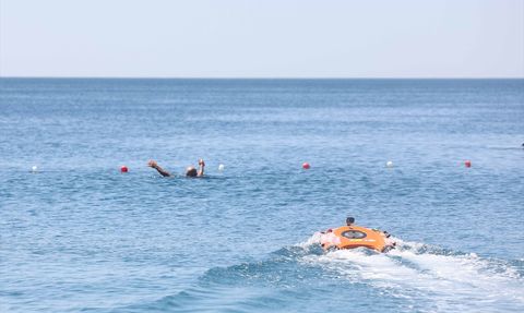 Antalya'da Plajlarda Cankurtaran Robotları Hizmette