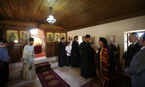 Aya Paraskevi Günü'nde Birlikte Dua Etme Geleneği