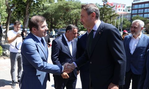 Bakan Bayraktar Kırklareli Valiliği'ni Ziyaret Etti