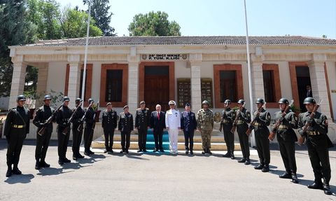 Bakan Güler KKTC'de Askeri Tören Düzenledi
