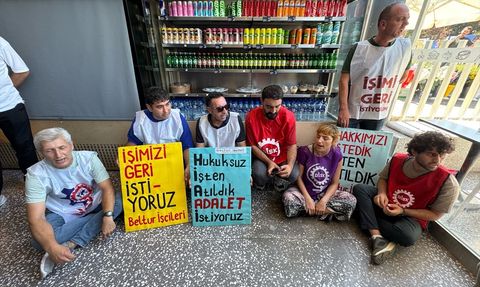 Beltur'da İşten Çıkarılan Çalışanlardan Oturma Eylemi