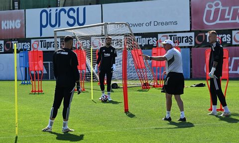Beşiktaş Shakhtar Donetsk Maçına Hazırlıklarını Tamamladı