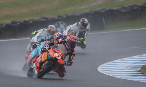 Deniz Öncü Almanya'da Moto2'yi Kazandı