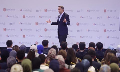 Enerji Bakanı Bayraktar, Gençlerle TercihFest 2025'te Buluştu