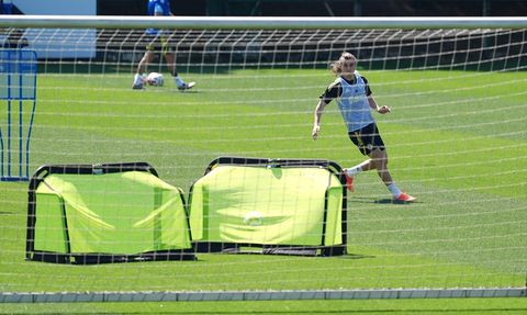 Fenerbahçe'nin 2025-2026 Sezonu İlk Antrenmanı Gerçekleşti