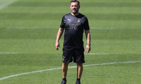 Galatasaray Yeni Sezon Hazırlıklarını Sürdürüyor