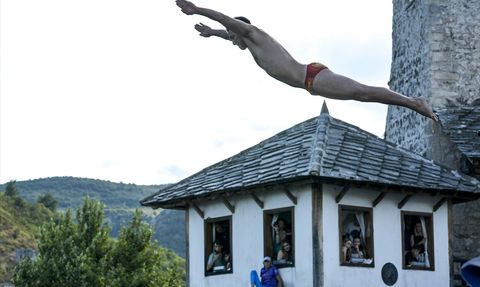 Geleneksel Mostar Köprüsü Atlayışları 459. Kez Düzenlendi