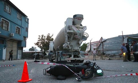 Hatay'da Motosiklet Kazası: İki Kişi Hayatını Kaybetti