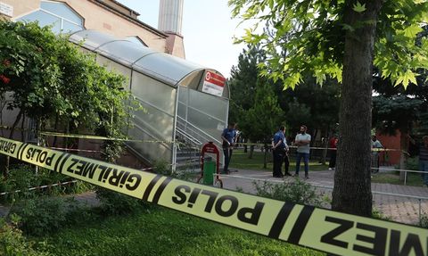 Kayseri'de Camide Bıçaklı Saldırı: Bir Kişi Hayatını Kaybetti