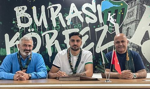 Kocaelispor, Kaleci Serhat Öztaşdelen ile Anlaştı