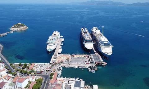 Kuşadası'nda Kruvaziyer Turizmi Hareketliliği