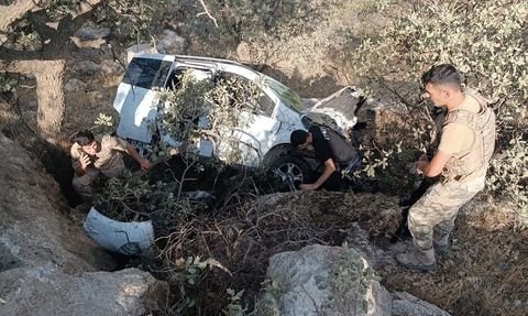 Mardin Nusaybin'de Trafik Kazası: 2 Yaralı