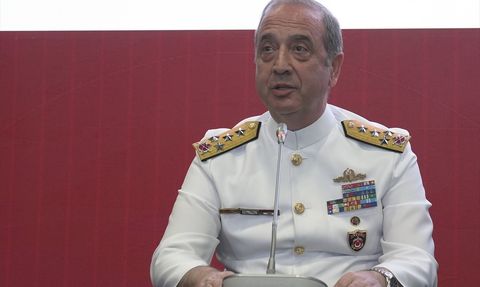 Roketsan IDEF 2025'te Stratejik Sözleşmelere İmza Attı