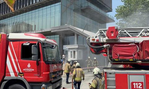 Şişli Tapu Müdürlüğü'nde Yangın Alarmı