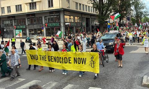 Stockholm'de Gazze Saldırılarına Karşı Protesto Düzenlendi