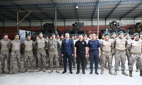 Suriye'de Görevli Özel Harekat Polisleri Uğurlandı