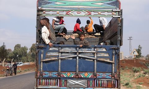 Süveyda'da Bedevi Arap Ailelerin Tahliyesi