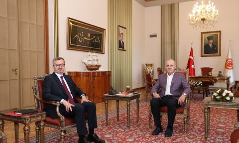 TBMM Başkanı Kurtulmuş, İletişim Başkanı Duran'ı Ağırladı