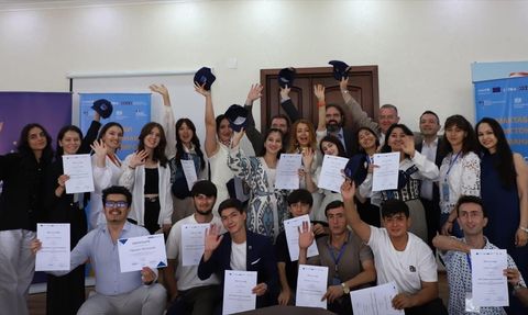 TİKA ve AGİT'in Tacikistan'daki Medya Yaz Okulu Tamamlandı