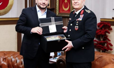 Trabzonspor Başkanı Ertuğrul Doğan, Jandarma ve Özel Harekat Başkanlıklarını Ziyaret Etti