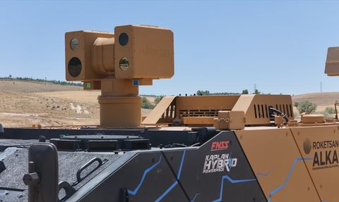 Türk Savunma Sanayisi IDEF 2025'te Lazer Silahı ALKA'yı Tanıtıyor
