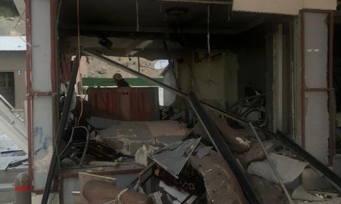 Van'daki Akaryakıt İstasyonunda Patlama