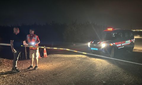 Adana'da Eğitim Uçağı Düştü, İki Kişi Yaralandı