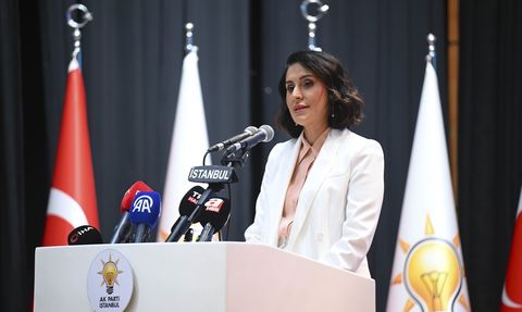 AK Parti'nin Yeşil Dönüşüm Toplantısı İstanbul'da Başladı