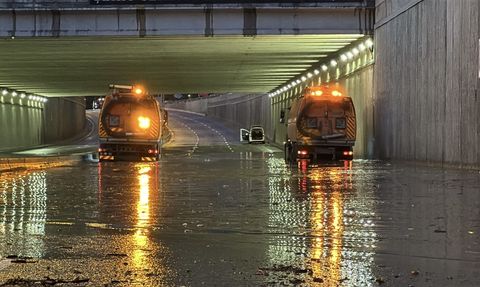 Ankara'da Kısa Süreli Sağanak Sorun Yarattı