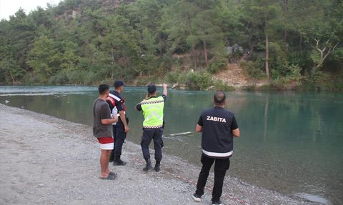 Antalya'da Boğulma Olayı: Genç Hayatını Kaybetti
