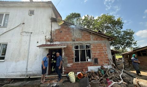 Bafra'da Tüp Patlaması Yangına Neden Oldu
